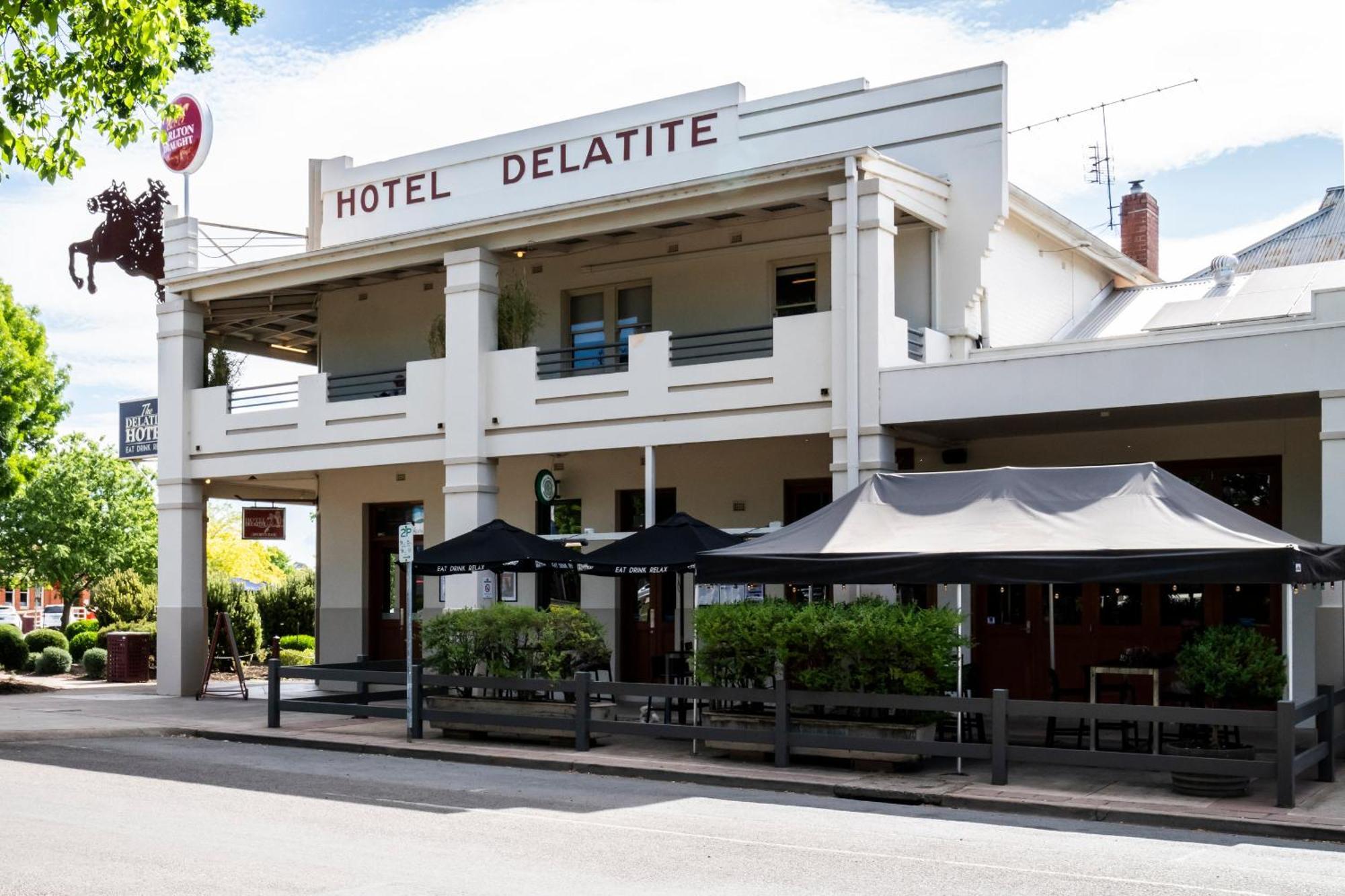 Delatite Hotel Mansfield Extérieur photo