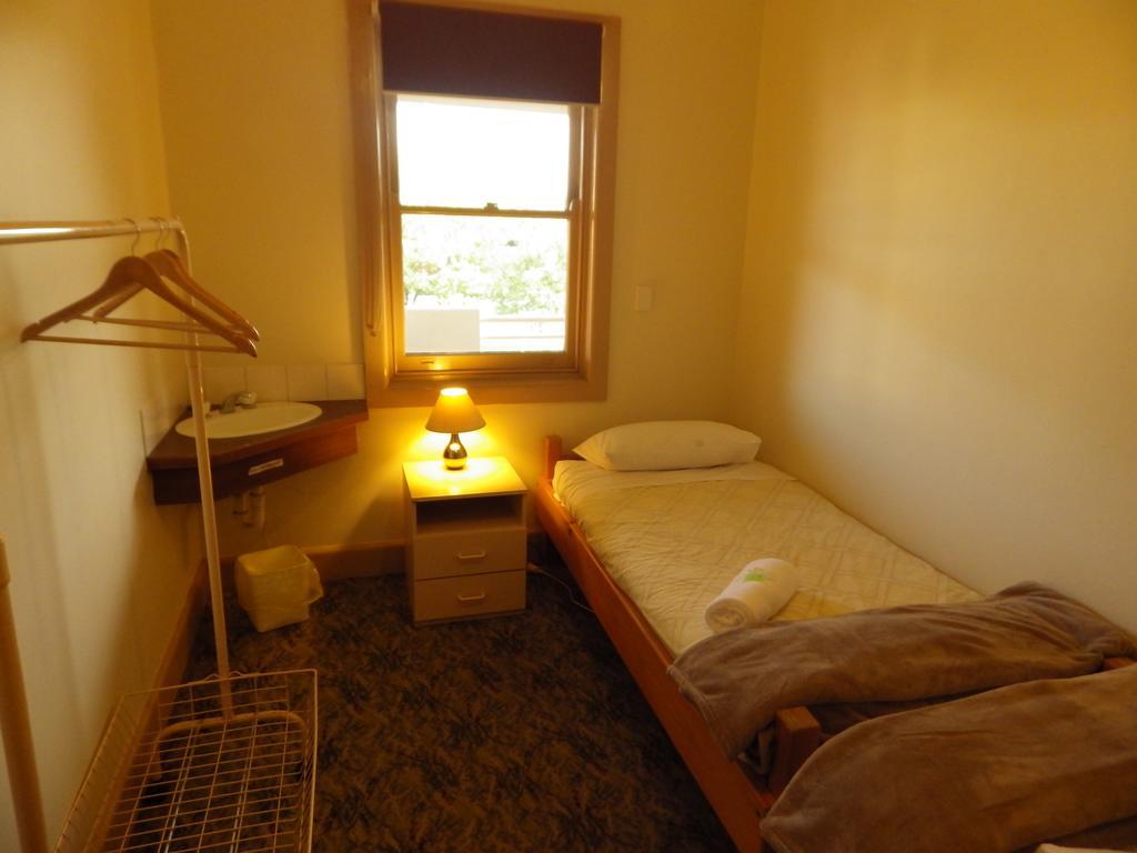 Delatite Hotel Mansfield Extérieur photo