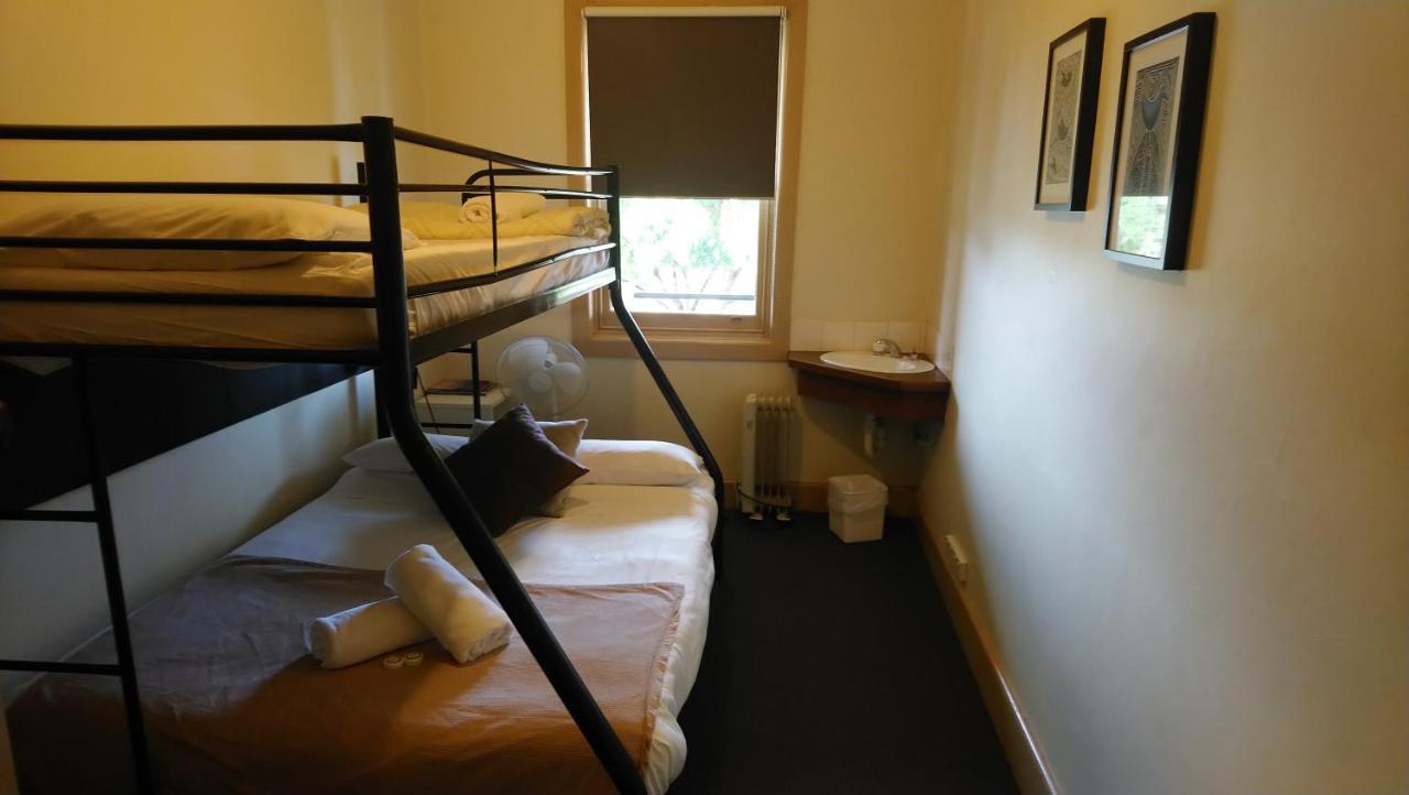 Delatite Hotel Mansfield Extérieur photo